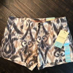 Sonoma Chino Shorts Size 6 Short NWT!!!